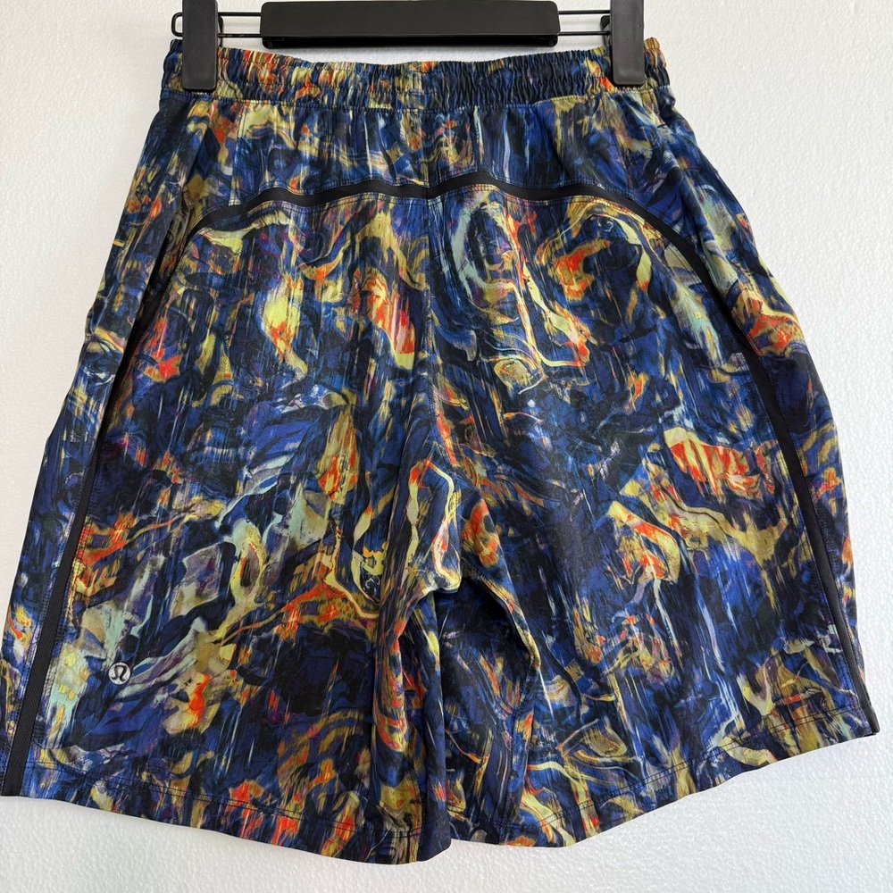 Lululemon Pace Breaker Athletica Shorts Men’s M Running Hiking Blue Multicolor